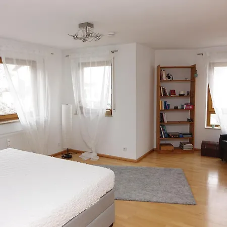 Anna - Ruhig Gelegen, Mitten In Der Natur, Unmittelbar Am Neckarsteig Apartment